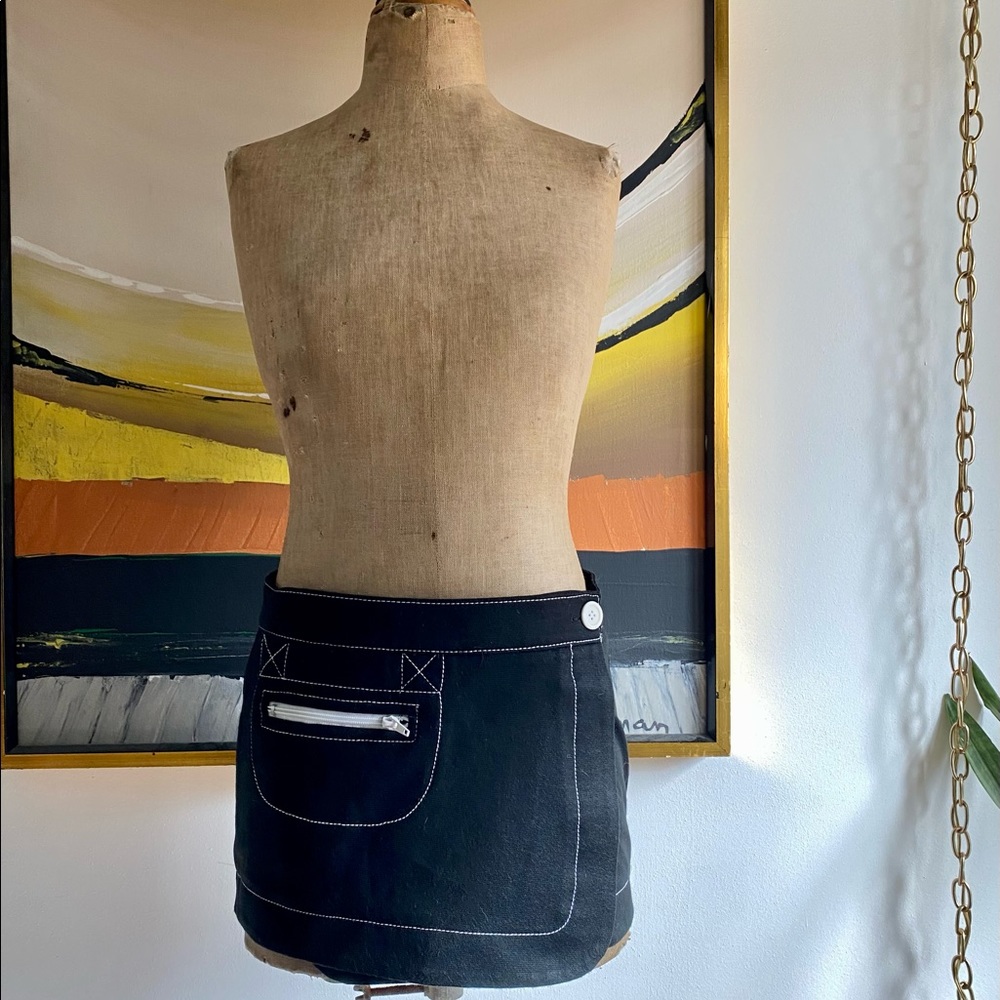 VTG Urban Outfitters Mod mini skirt